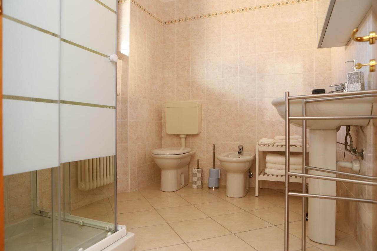 דירות קוליקו Casa "Giardino Sulla Baia" מראה חיצוני תמונה
